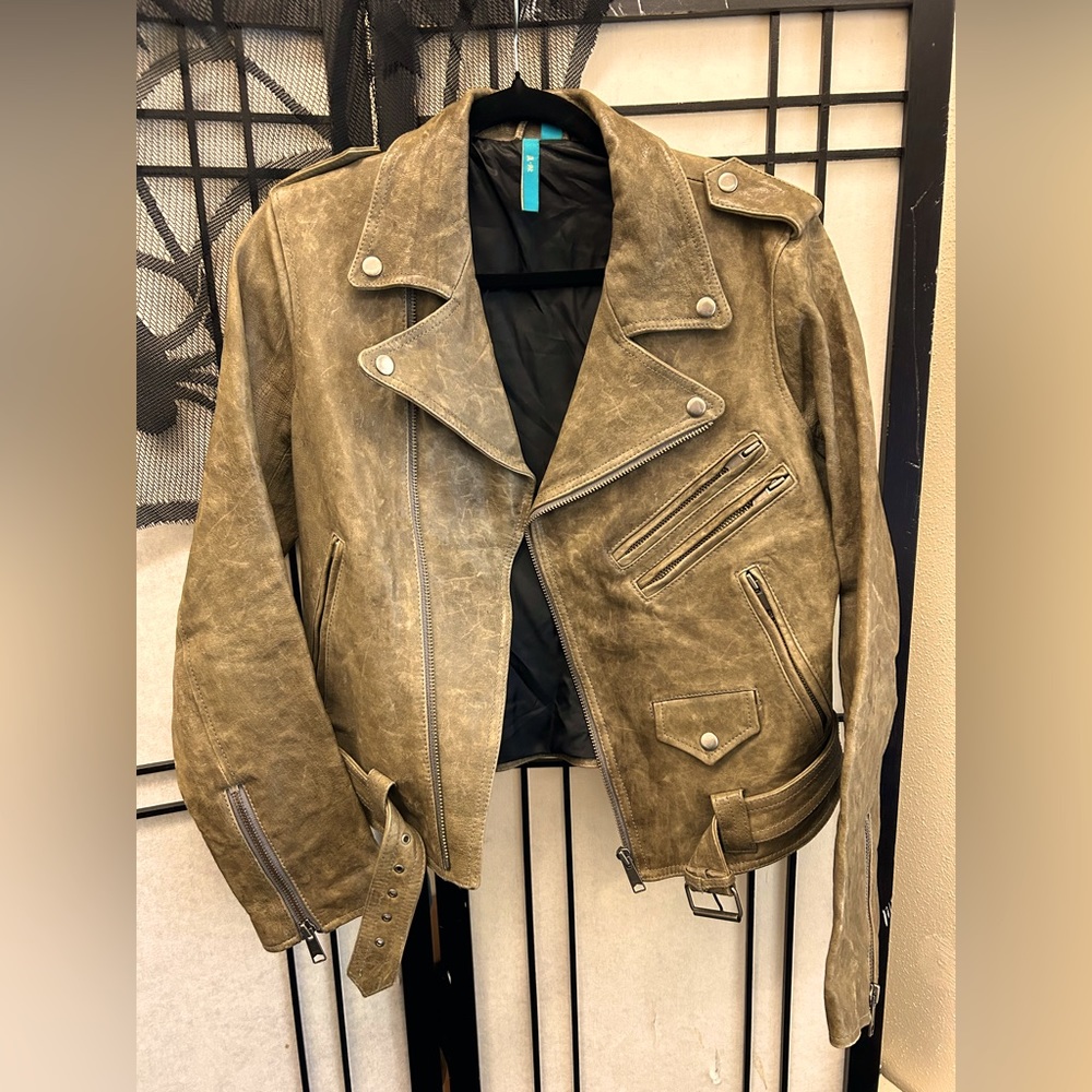 Genuine leather tan moto jacket for women size large